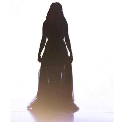 follow Instagram selena_sg_jb