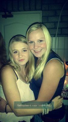 Friends & family #01.   
Fleur is de beste ~ @fleurvanlierop !