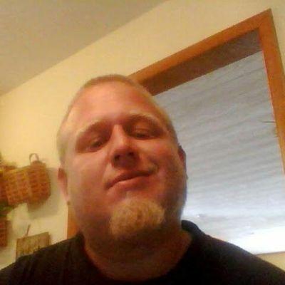 Ecoop98's profile picture. Father of 5 kids and loved to talk sports
