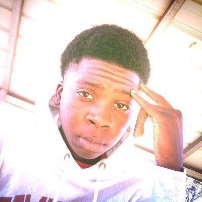 hate me or love me i can careles its dont kill my vibes