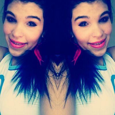 Breendaa007's profile picture. Musica♥ Amigos ♥ Familia ♥ ..Minhas Vidas ! ♥