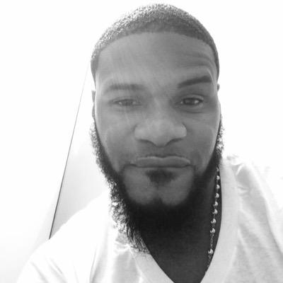Couldnt live the life i live...