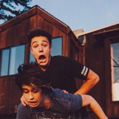 mattsxcash's profile picture. please click this link: http://t.co/dsZsy6X267 for a DM to 8/12! liars will be blocked