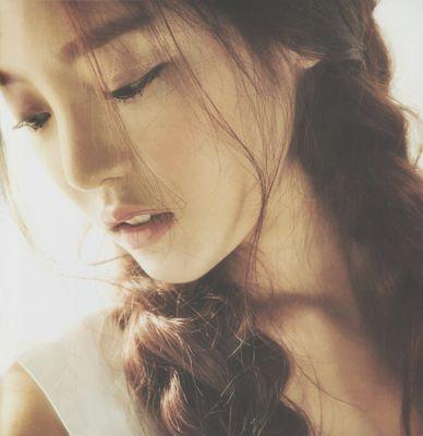 call me 'แบรตซ์' ♡ Real : @_sweethara #구하라