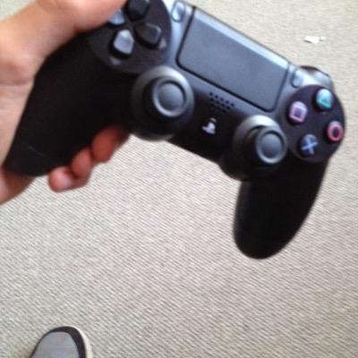 -YOUTUBER -STREAMER