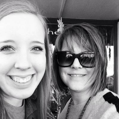 smalltownval's profile picture. From town of 304 to city of 8 mil, just a girl livin' the dream, you know, network tv mktg. BIG-time Baylor fan. NO-time cilantro fan.