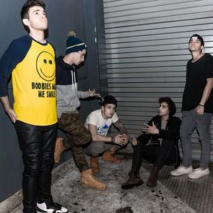 Spanish account to support @janoskians in Spain. || Hechos, fotos, información... || {Beau/5 + Mariam follows}