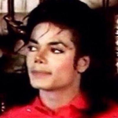 ι ℓσνє MJ! Every¹ ѕнσυℓ∂ .ℓ.σ.ν.є ησт нαтє! ρℓz вє ℓιкє Michael! ωє нανє тσ ѕтσρ Prejudice,Poverty,Racism,War,ect! нєαℓ тнє ωσяℓ∂! #MJFam✌