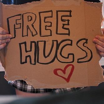 Free Hugs Daily :3 just for you XD ❤️ THE FREE HUG CHAMPAIN ❤️