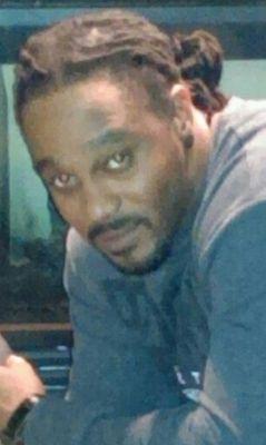 Cashcmoneybagz's profile picture. if it ain't about a check, don't check 4 me