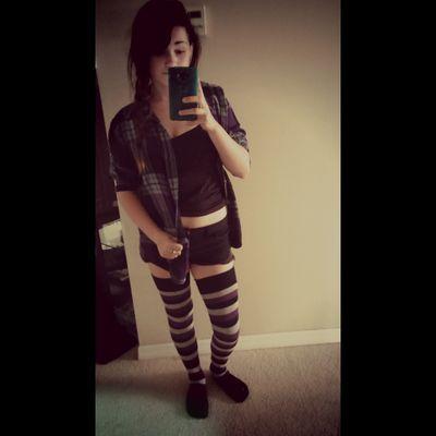 bands doe. ||of mice and men saved me|| follow me on instagram: yoitsronniee  Message me on kik: youre.perf And yeah.