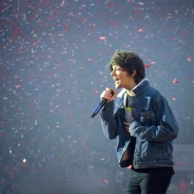 I just gave you a free follow, so pleas rt the link  https://t.co/BlOHLv81CY thank you xx