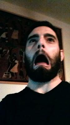 su_giord's profile picture. Mi piace l'odore del propano la mattina