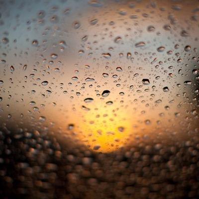Annoymous account of a Bipolar Disorder sufferer. This account lets me open up. Apologies for depressing stuff and the mania bullshit. My name isn't Ben.