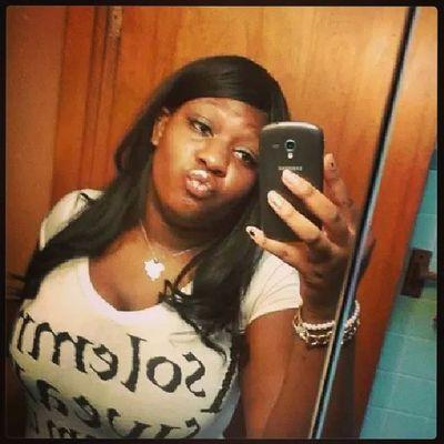 FMOI@ danni_daniela_ 
Add me on Fb@ Danni Davis
#Classof2016 #Junior
#Loyality 
#Follow I'll Follow back