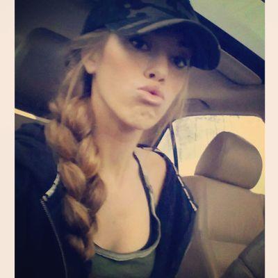 maddie_moo94's profile picture. read my bio on insta and youll know everything about me