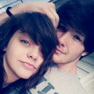 Vara_Tzar's profile picture. 