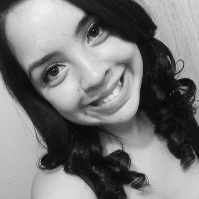 TU SONRISA MI FELICIDAD :)