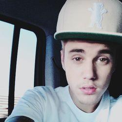 Free Follow ❤ Follow @Lm1d155 and RT the last three tweets! Thank You ❤
