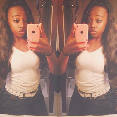 ♥ ♥ #Fmoi @Daniellee_moniquee ♥♥