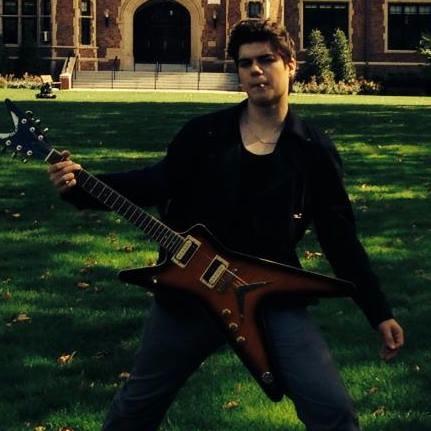 Freelance guitarist/singer/songwriter available for gigs & musical opportunities in the NYC area. Looking for band opportunities. Studying music business.