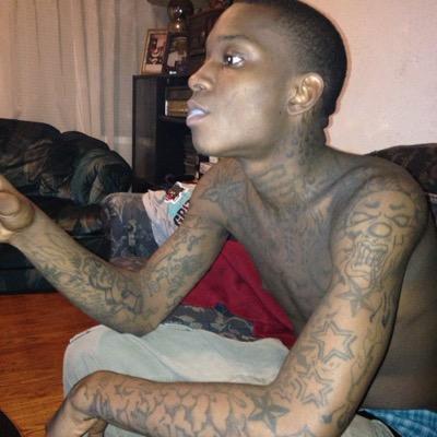 Pothead_Des's profile picture. P.H.S & N.S.G ⛽️⛽️ Clothing line dropping soon check me out