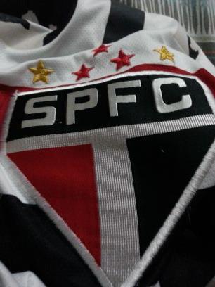 Apenas um fanático  torcedor do São Paulo FC, mas fanatismo do bem! #AvanteMeuTricolor