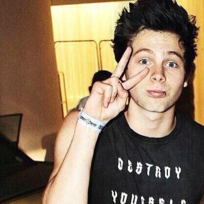 you should follow me @nerfgun5sos