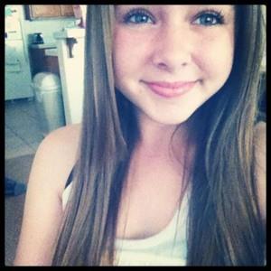 CalzonaCrazy12's profile picture. Its True I Was Made For Calzona :) Follow me