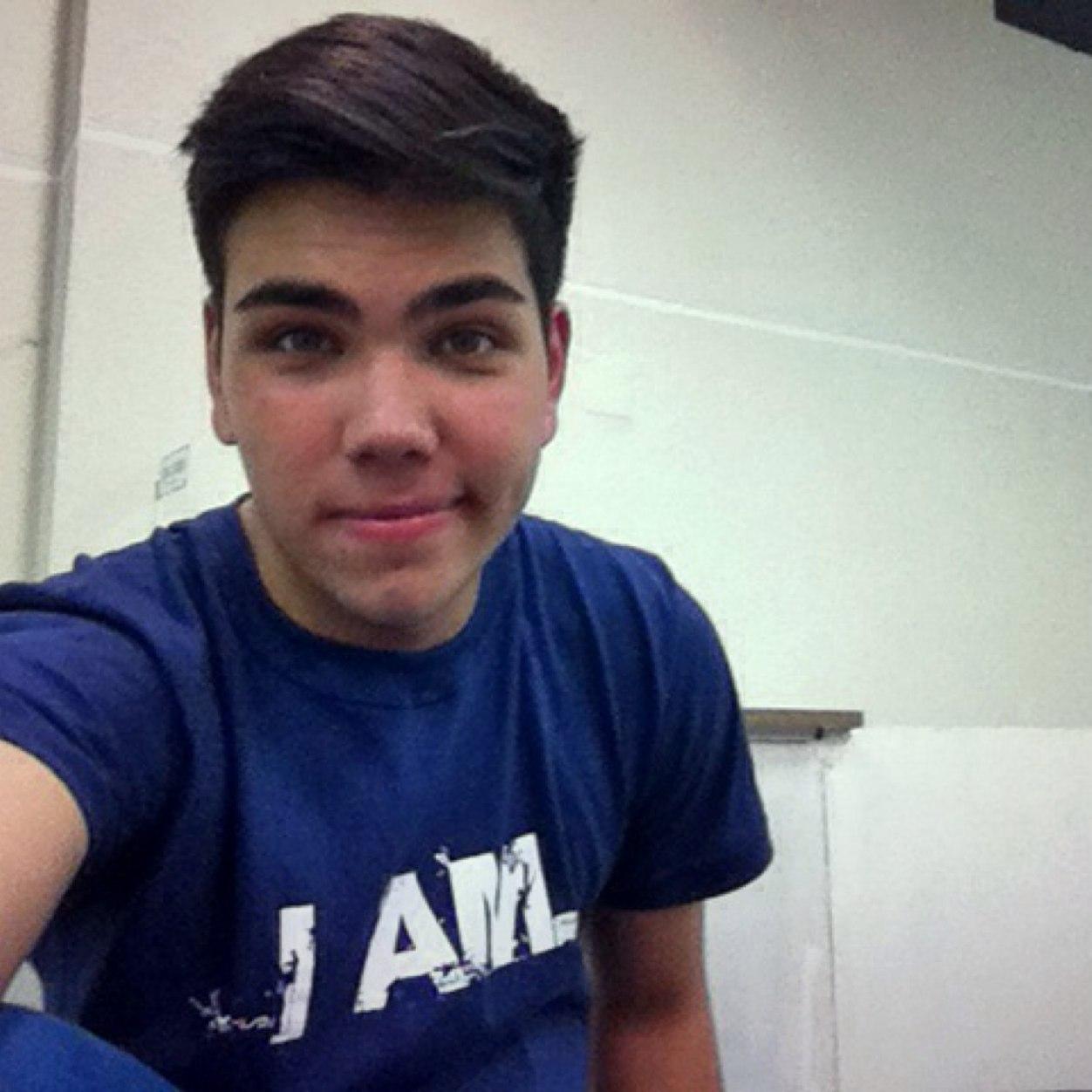 _GABSForChrist's profile picture. Snap;Fernandes29