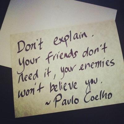 en el camino de la vida lo mas importante Es ir siempre hacia adelante....