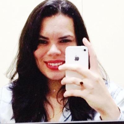Tendo amor e saúde da vida eu não reclamo, amo a vida que levo, e levo a vida que amo!
