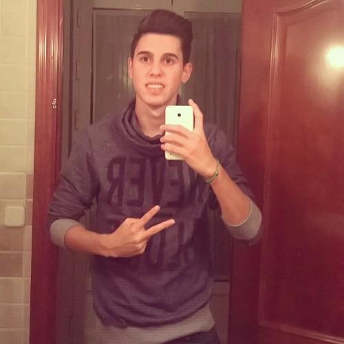 Si algo te cuesta es por que merece la pena.  instagram: Pablobutron7