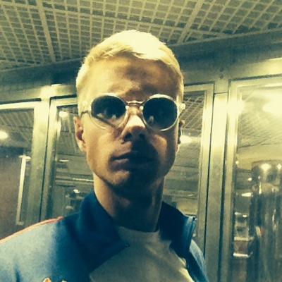 Лев, Собака :)