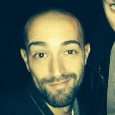 maximoon41's profile picture. i buoni propositi nascono all'alba e muoiono al tramonto