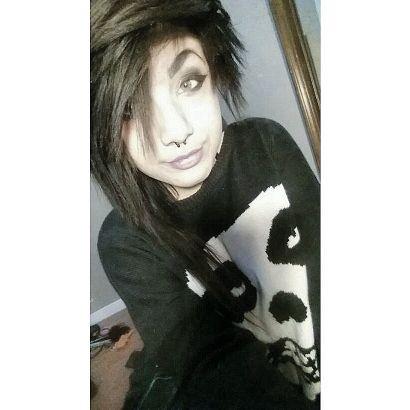 Meowtain_Dew666's profile picture. :)I don't care(: