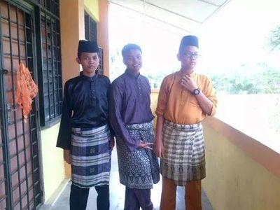 muhdzakwan30's profile picture. 