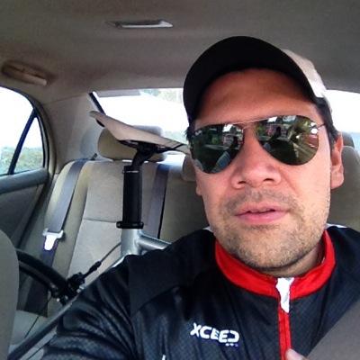 Reinventado la manera de ser Esposo, Papá, Triatleta, Consultor, Trovador, Samurai.