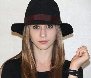 VioletH_JK's profile picture. 17. Suicidal, depressed and dead. Tate is the darkness, I'm attracted to. «I hate it here. I hate everyone.» #AHS