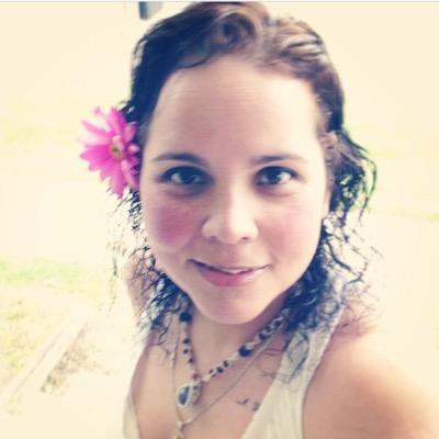 MindRehabs's profile picture. Creativity is rehab for the mind and soul! I make macramè jewelry and accesories using hemp and other fibers. Visit my Etsy shop!