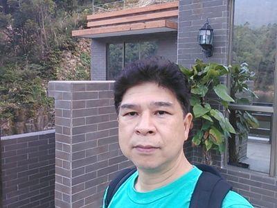 b04235935162432's profile picture. 