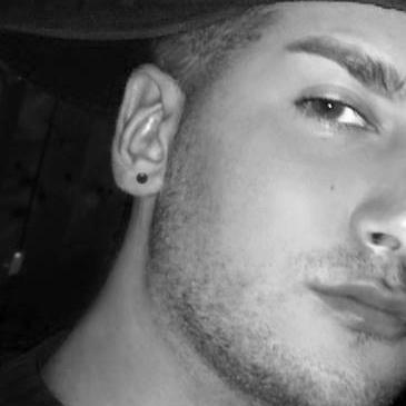 fozol2333's profile picture. 