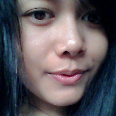 EkaSweet99's profile picture. 