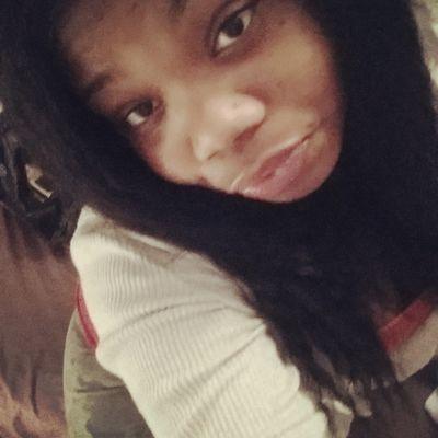 #Fuxx A Bio Im Living && Loving Life #Kik Heartless_Rxches #DramaFree