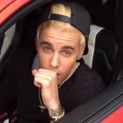 kdkskckdkck's profile picture. 