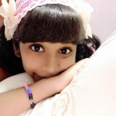 Well, i'm just 17 .. I'll follow back if you like... I do love to be the first hi and the last goodbye ... Follow me in instagram @Nava_2325