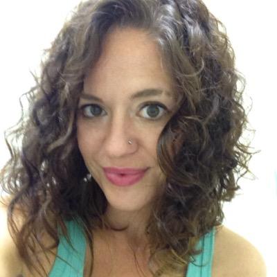 beezus_2's profile picture. go eat a coconut.