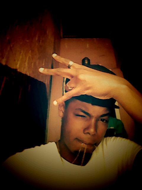 Singer/song writer/ rapper/ dancer #hiphopreligion ... Goodmusic is a gift!