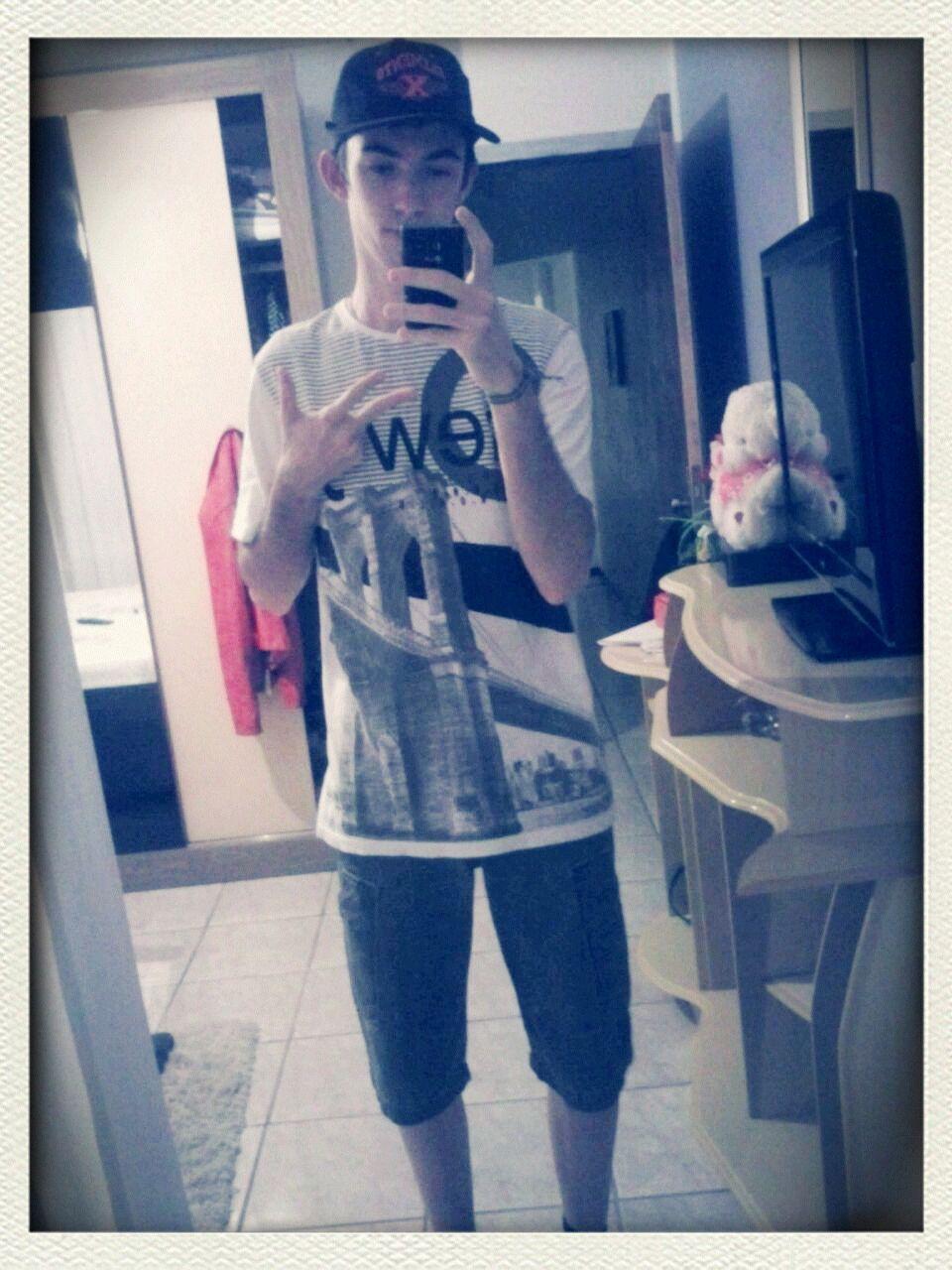 curto musicas dance,sertanejas,cone, e eletro house ,Bonde da stronda,funk,etc..