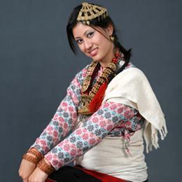 Pure Nepali hawa ra pani khayer hurkeko keti ...aafulai Nepali vanda garba mahasus hunchha